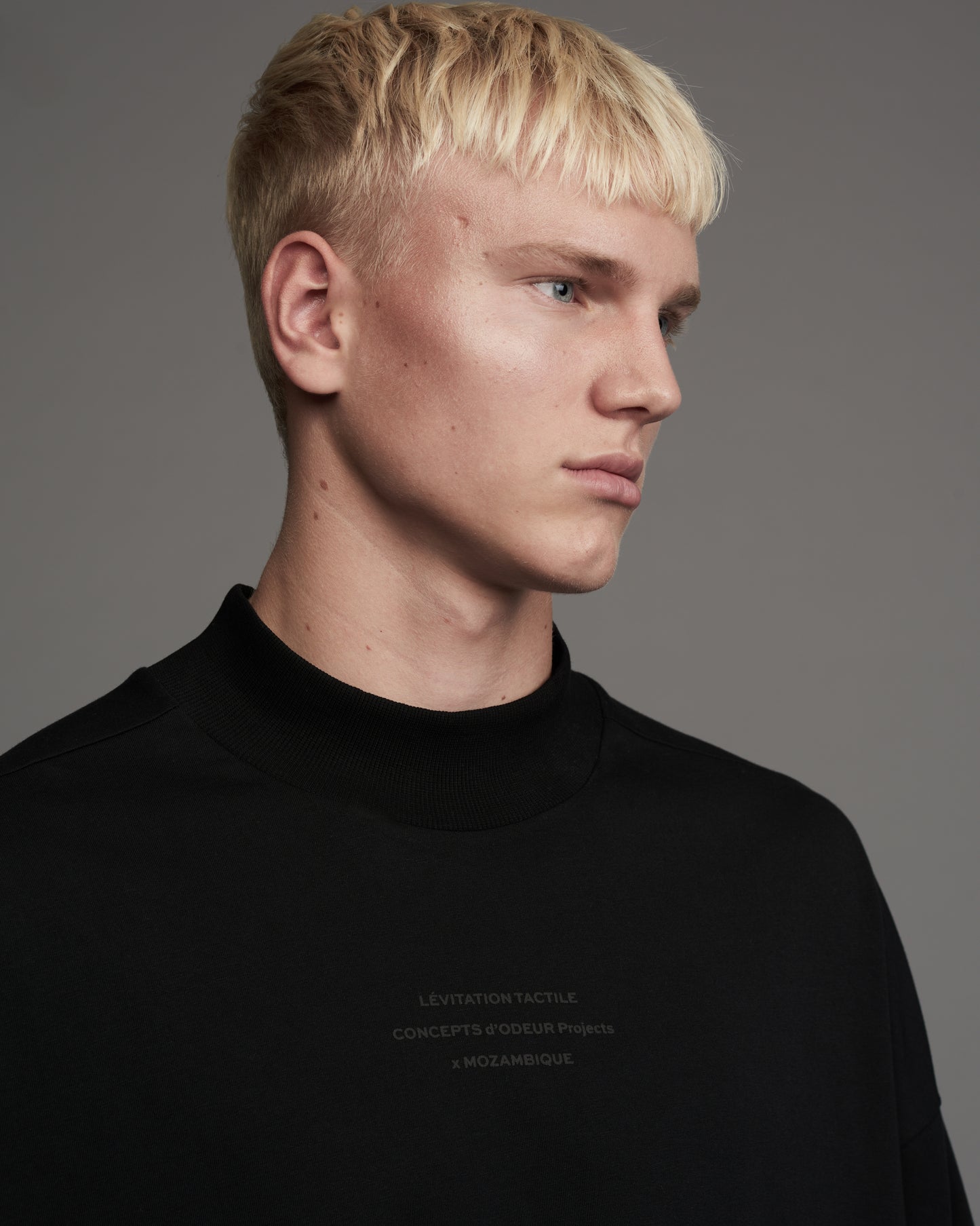 LS Turtle T-Shirt Black